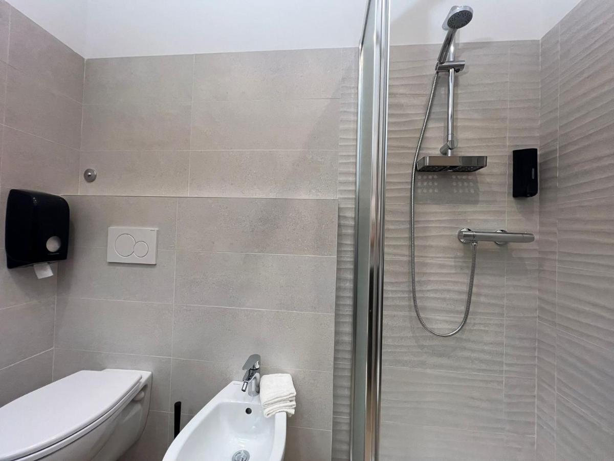 Ferienwohnung Yugogo Mazzini 41 - Bilocale Trento Centro Exterior foto